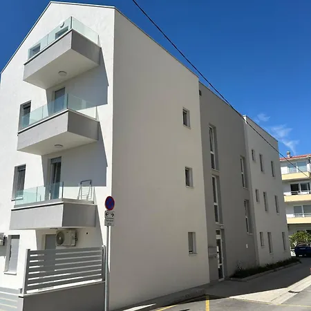 Calming Elegance In 公寓 *