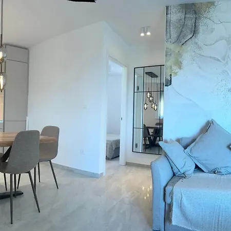 Calming Elegance In 公寓 斯普利特