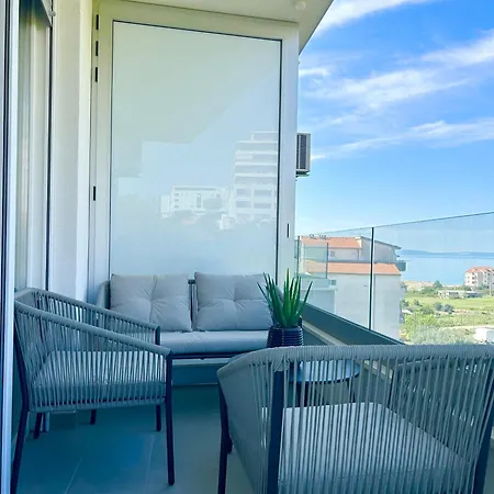 Calming Elegance In Апартаменты *