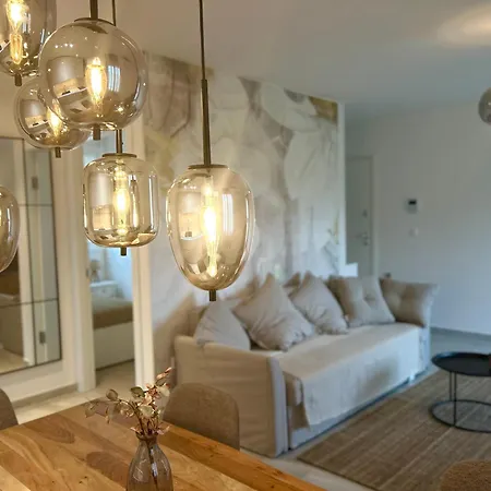 Mirna Elegancija U Splitu Apartment