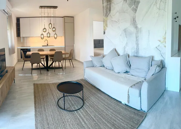 Apartment Calming Elegance In *