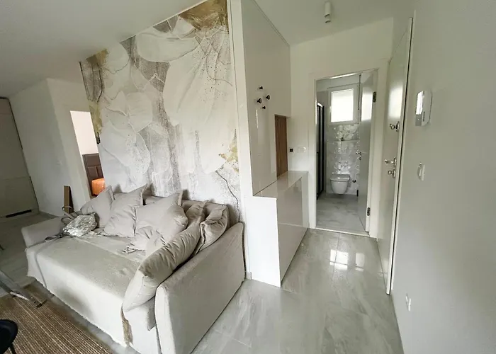 Apartment Calming Elegance In